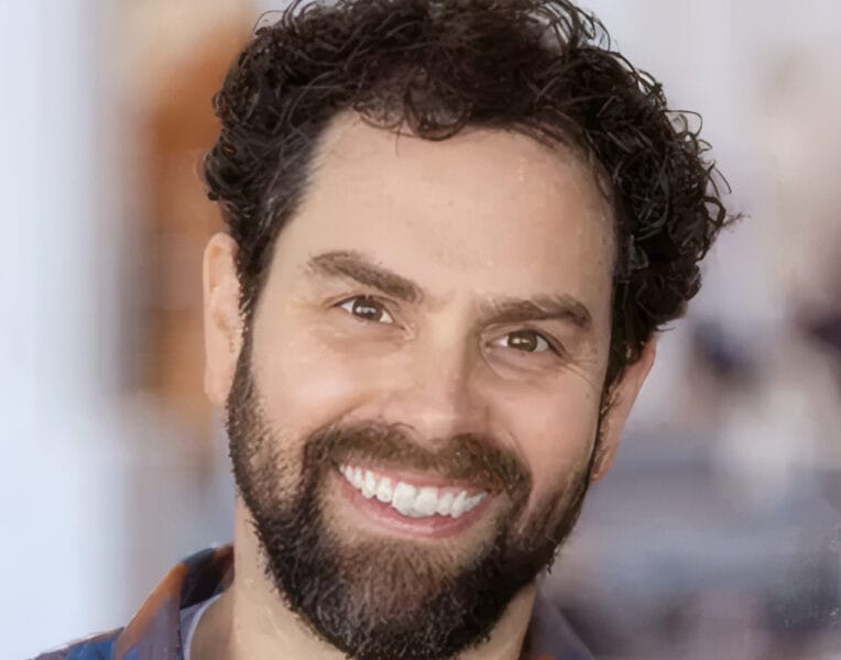 Matt Olson Headshot